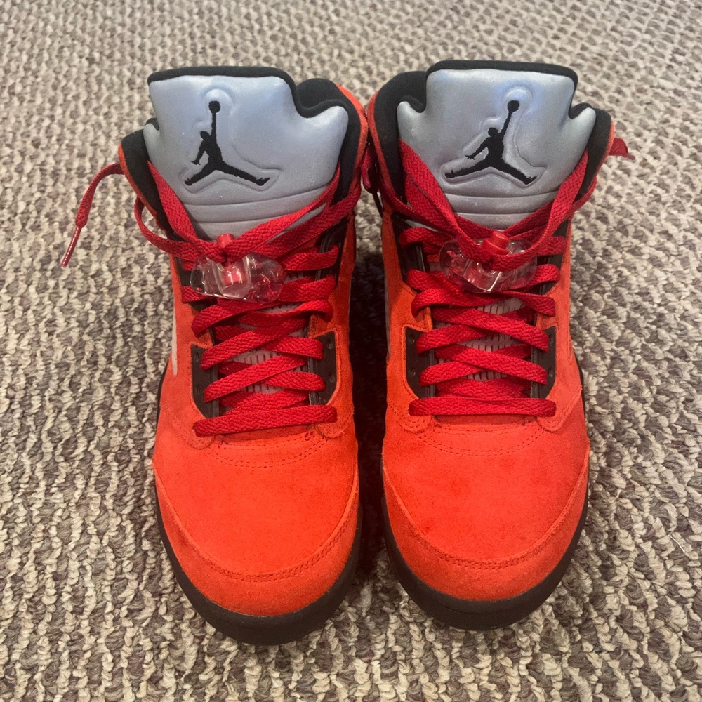 Air Jordan 5 Retro ‘Raging Bull’ size 9 red